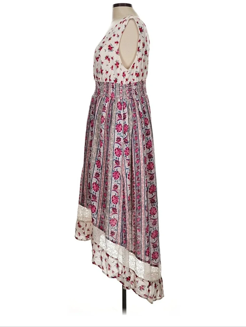 Torrid White and Pink Floral High-Low Midi Cottage Dress Size 0X